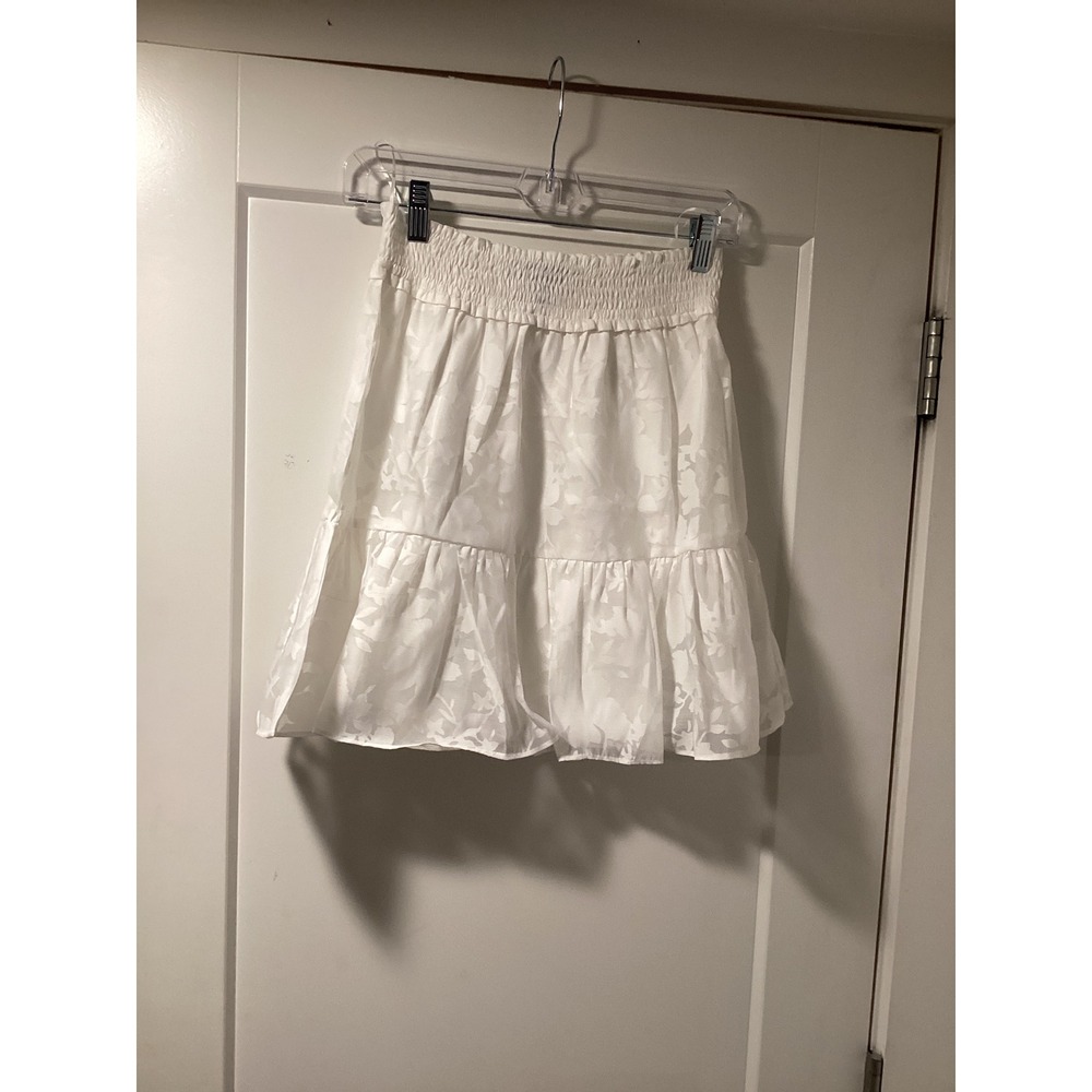 AQUA White‎ Floral Burnout Smocked Tiered Ruffle Mini Skirt BD-4526 Small